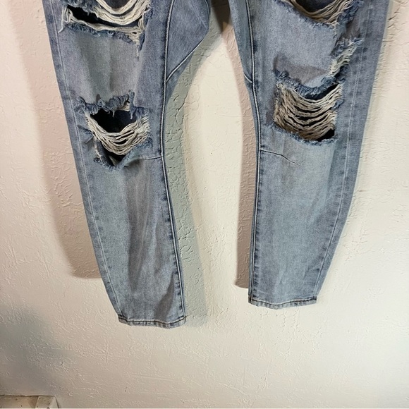 ONE Teaspoon Trashed Saints Boyfriend Jeans in Blue - Picture 5 of 11